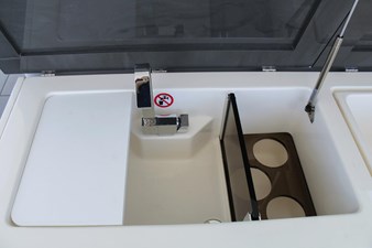 AVIARA AV40 OB 29 STORAGE 