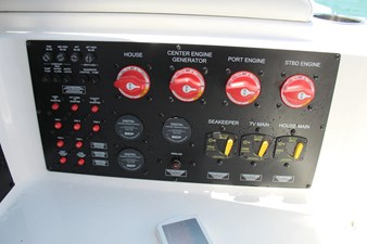 AVIARA AV40 OB 41 INSTRUMENT PANEL