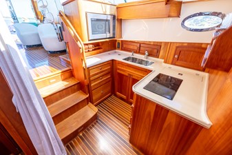 BAREFOOT 52 2014 Hinckley Talaria 48 BAREFOOT