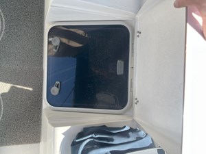 HAKUNA MATATA 34 Hatch in cockpit