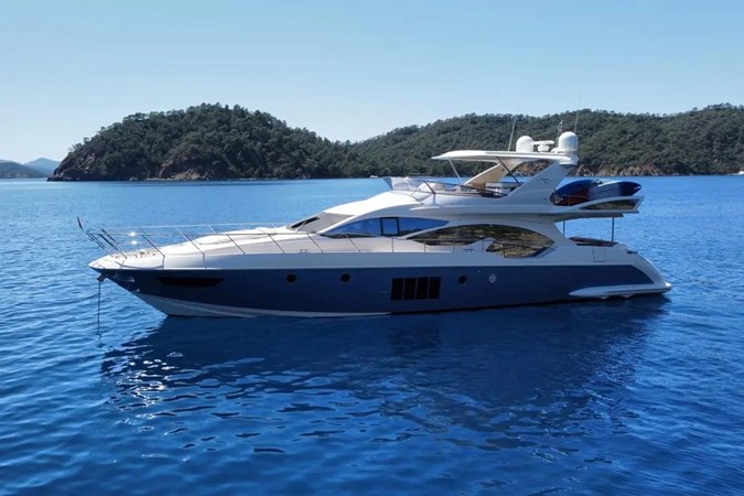 Azimut 70 Profile 2