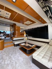 Saloon Stb