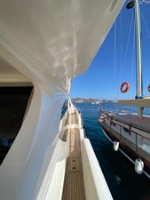 Stb Side deck