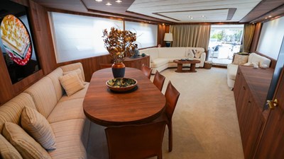 TWINS PC 12 Saloon looking aft