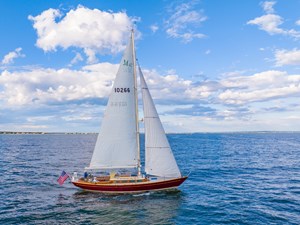 BOADICEA 31 Stbd Beam