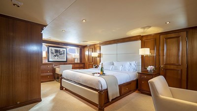 TRUE NORTH 9 Master Stateroom