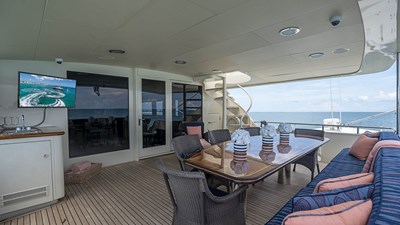 TRUE NORTH 25 Aft Deck