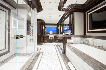 BOARDWALK V 32 BOARDWALK V 2021 FEADSHIP  Motor Yacht Yacht MLS #450472 32