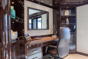 BOARDWALK V 48 BOARDWALK V 2021 FEADSHIP  Motor Yacht Yacht MLS #450472 48