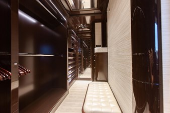 BOARDWALK V 58 BOARDWALK V 2021 FEADSHIP  Motor Yacht Yacht MLS #450472 58