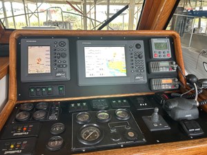 PROSCECCO 3 Nav Instruments