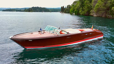 Riva Aquarama Special # Hull 625 1 Riva Aquarama Special # Hull 625 1974 RIVA YACHT Aquarama Special Motor Yacht Yacht MLS #450486 1