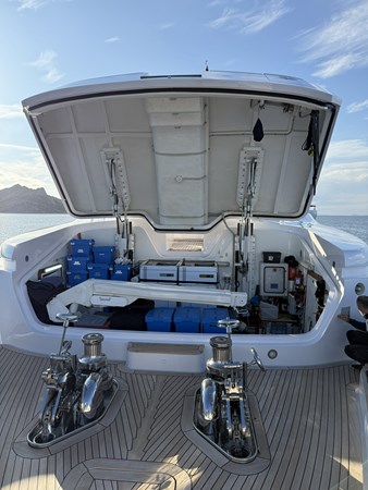 Foredeck Garage and Storage