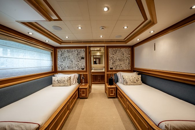 EMOTION 2 - Yacht for sale