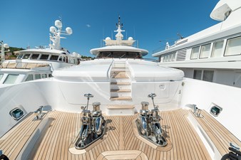 EMOTION 2 58 Foredeck