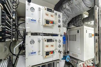 EMOTION 2 77 Engine Room