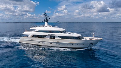 PHOENIX YACHT