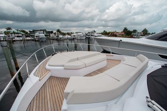 FERRETTI 550 3 