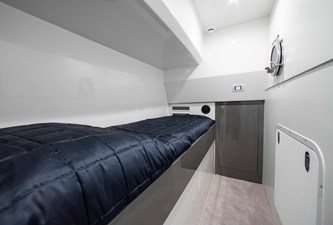 FERRETTI 550 26 