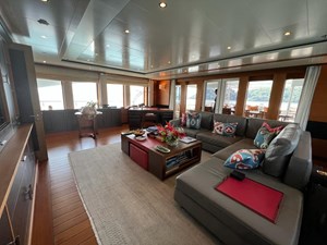 LATITUDE 19 