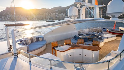 Sundeck Looking Aft Over Bar