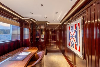 ROCK.IT 19 Owner Suite Office