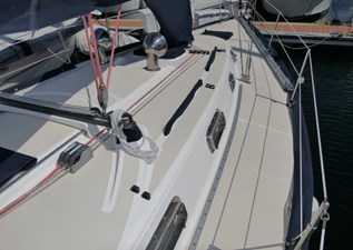 PATRIOT 33 Deck Stbd