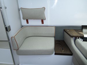 TT/GRACE 18 Portside cabin seat