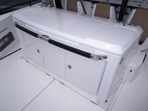 TT/GRACE 25 Aft facing bar