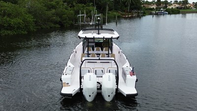 TT/GRACE 2 Stern