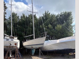 42' Beneteau 1983 First 42 1 