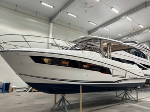 JEANNEAU CAP CAMARAT 10.5 WA SERIE2 13 