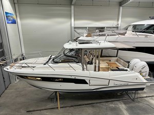 JEANNEAU CAP CAMARAT 10.5 WA SERIE2 14 
