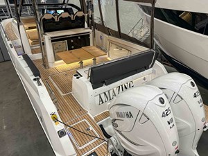 JEANNEAU CAP CAMARAT 10.5 WA SERIE2 27 