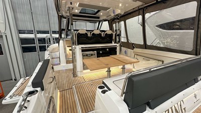 JEANNEAU CAP CAMARAT 10.5 WA SERIE2 40 