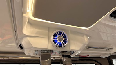 JEANNEAU CAP CAMARAT 10.5 WA SERIE2 46 