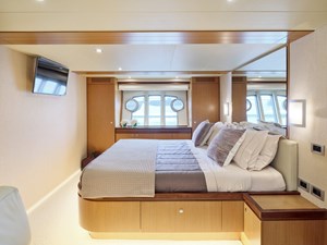M/Y FLOW 12 