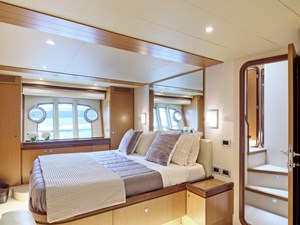 M/Y FLOW 13 