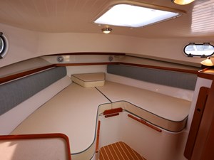 BONHEUR 18 V-Berth 