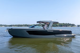 UNPLUGGED 2 Port profile