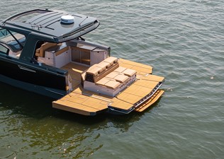 UNPLUGGED 8 Cockpit terraces fold down style