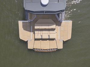 UNPLUGGED 12 Cockpit terraces fold down style