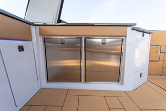 UNPLUGGED 22 Cockpit refrigerators