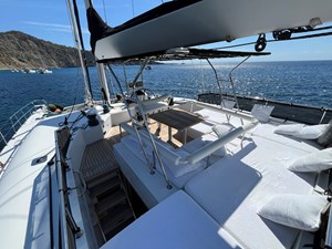 SUNREEF 60  22 SUNREEF 60 FLY