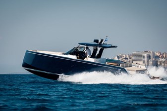M/Y FiZZY 2