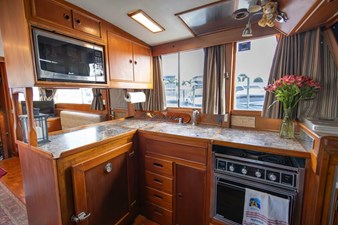 Moonshadow 15 Moonshadow 1985 GRAND BANKS MARINE Classic Trawler Yacht Yacht MLS #452316 15