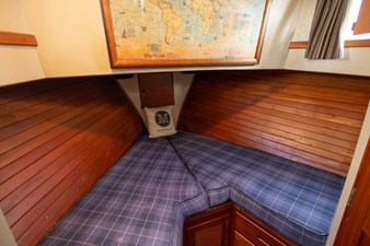 Moonshadow 16 Moonshadow 1985 GRAND BANKS MARINE Classic Trawler Yacht Yacht MLS #452316 16