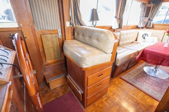 Moonshadow 18 Moonshadow 1985 GRAND BANKS MARINE Classic Trawler Yacht Yacht MLS #452316 18