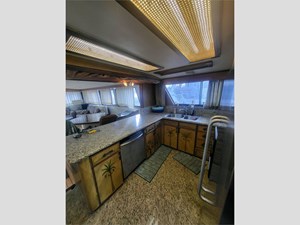 74' Hatteras 1989 74 CPMY 21 
