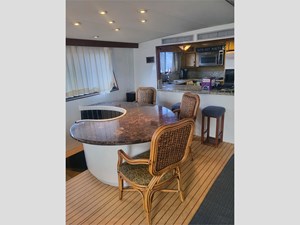 74' Hatteras 1989 74 CPMY 23 